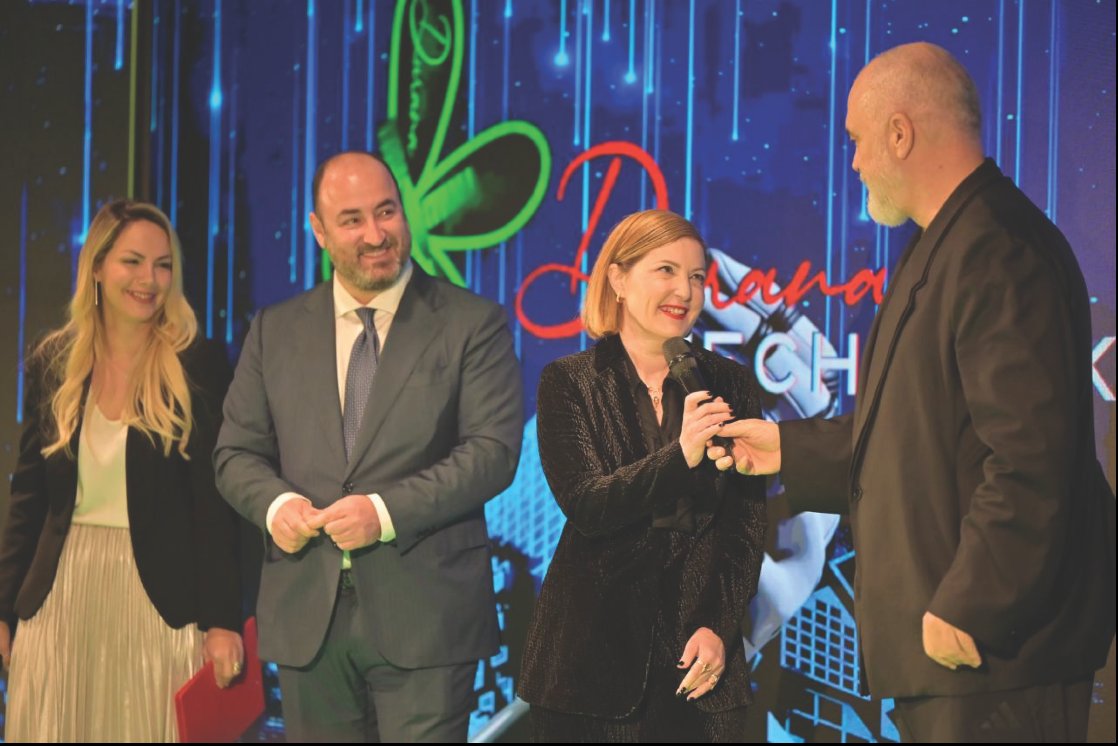 Ceremonia e Parë e Dorëzimit të Certifikatave me Pjesëmarrjen e Kryeministrit Edi Rama